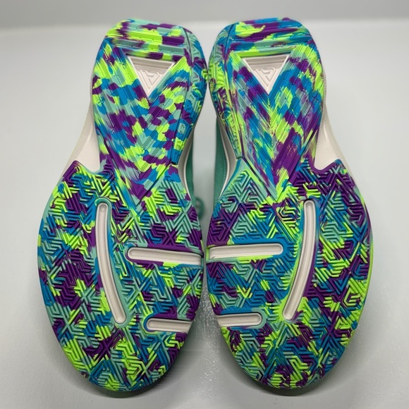 Nike Zoom Freak 5 GS Basketball Shoes Emerald Rise 7Y - Picture 7 of 9